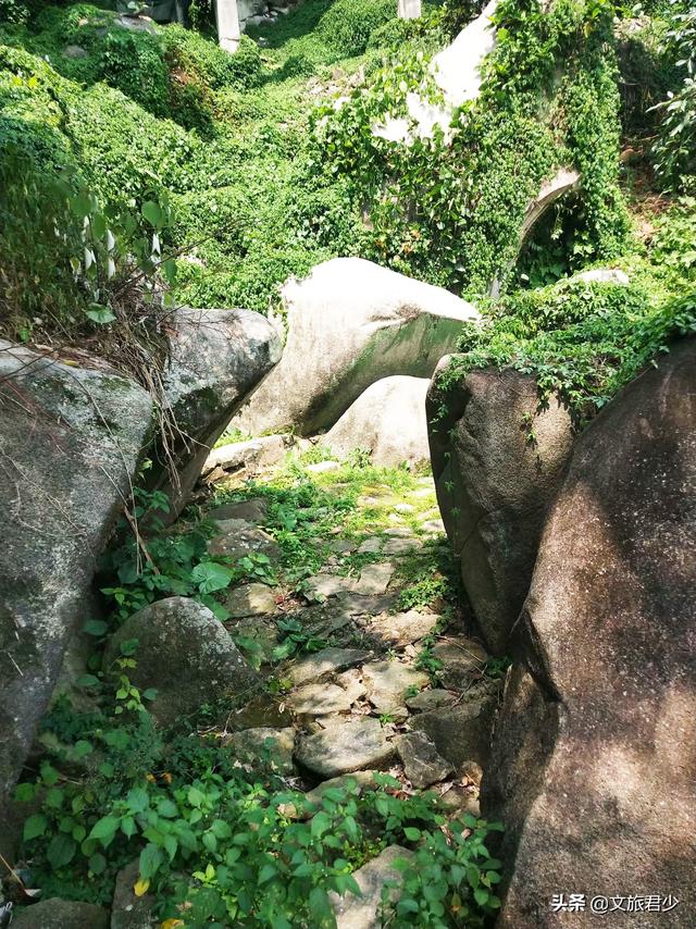 探访东莞大岭山马山仙境 寻找传说中的“龙抬头”