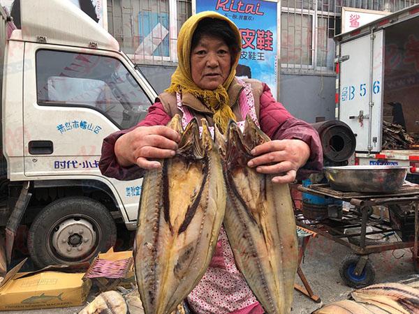 “寻年味 办年货” 赶王哥庄百年大集品新时代老味道