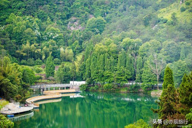 9月广东旅游好去处，广东秋天最美的10个景点，周边自驾游一日游