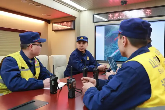 逆火而行勇打冲锋 决战五台山风景名胜区山火——太原消防增援五台山山火扑救纪实