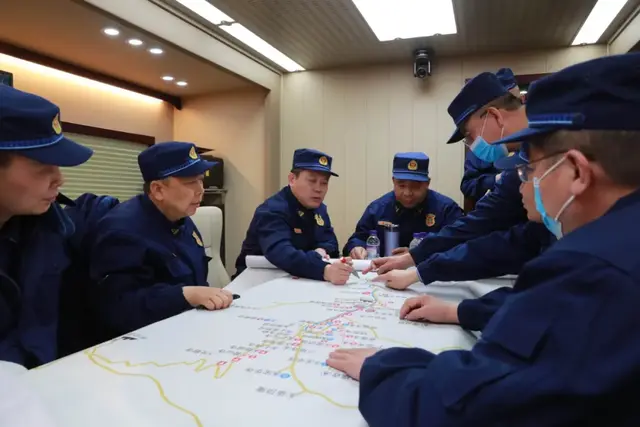 逆火而行勇打冲锋 决战五台山风景名胜区山火——太原消防增援五台山山火扑救纪实