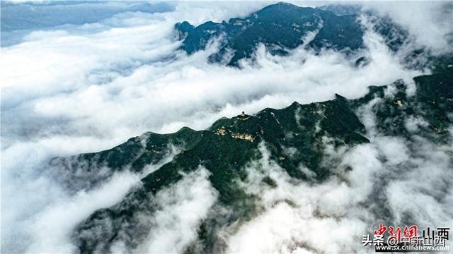 山西云丘山“一山青黛”书写乡宁生态华章