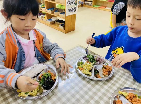 西安市灞桥区狄寨中心幼儿园香菜日记