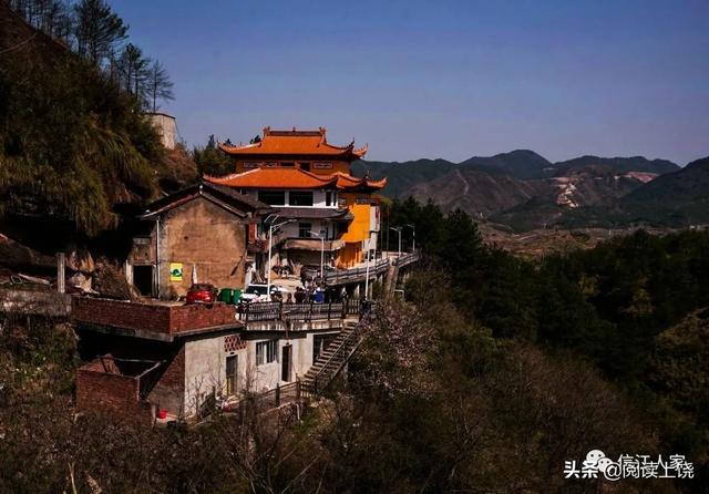 上饶这地有座千年山岩古寺已经经历第48代