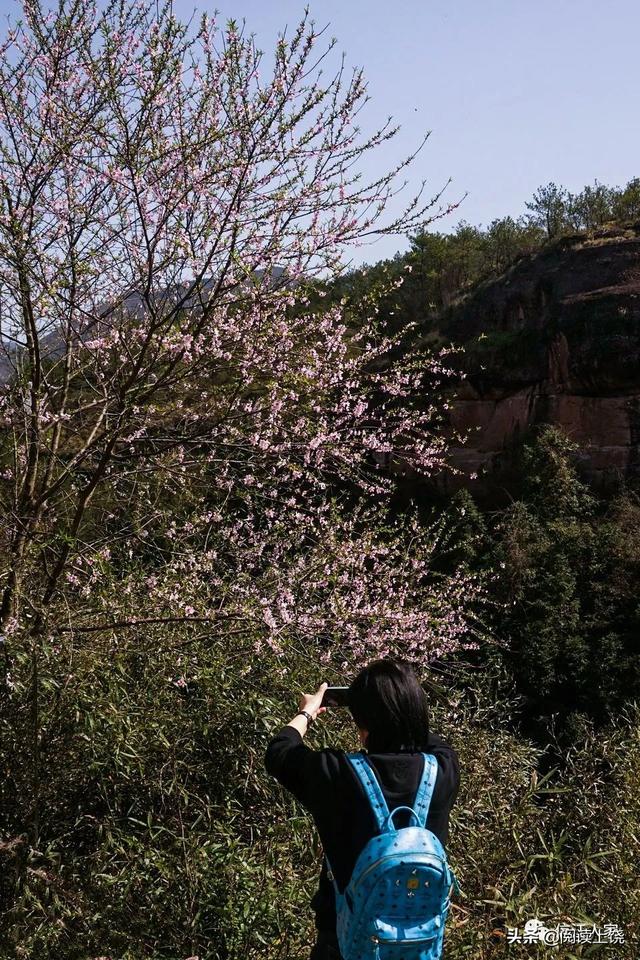 上饶这地有座千年山岩古寺已经经历第48代