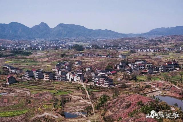 上饶这地有座千年山岩古寺已经经历第48代