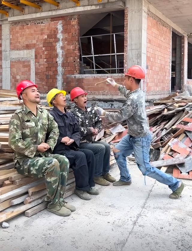 4年前工地打工仔，如今靠拍短视频身价千万，这个湖南小伙不一般