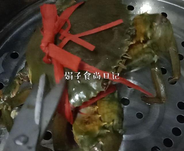 第一次在海南吃和乐蟹，和乐蟹配海南本土的椰子，这样搭正确吗？