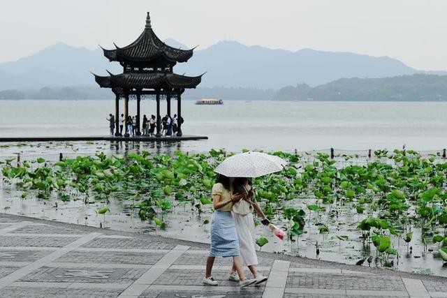 早读社丨注意啦！两高今年要干的这些大事 将影响你的生活