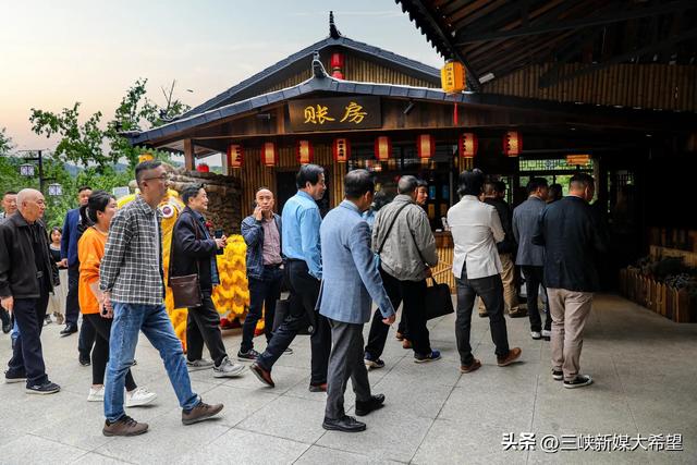 宜昌将建瘦身肥鱼高标准智慧生态养殖基地