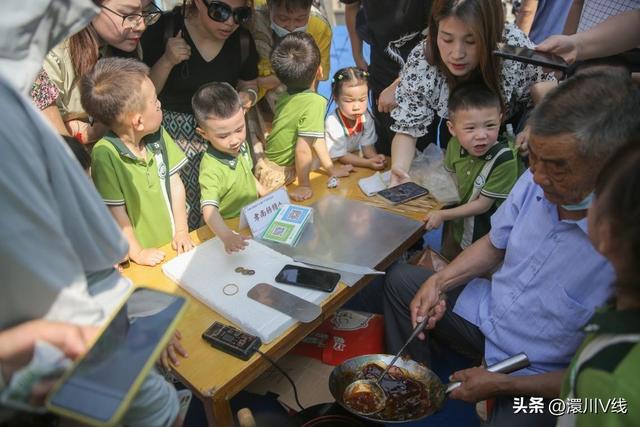 在孩子小小的心田种下非遗的种子