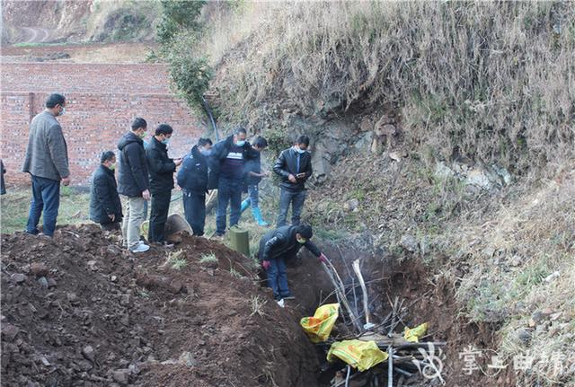 会泽县森林公安局积极配合处理病死野生动物