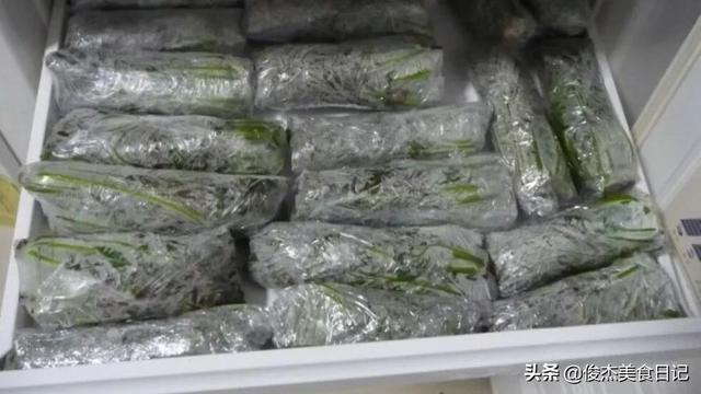 大厨分享香椿的三种保存方法，一年半载不变色不变味