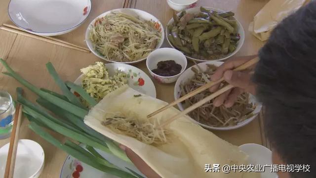 【农广天地】小小煎饼摊开致富路