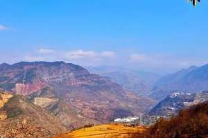 凉山州雷波县燕麦种植(大凉山深处有美景—美姑，珍藏许久美女、美景、美石一样不少)