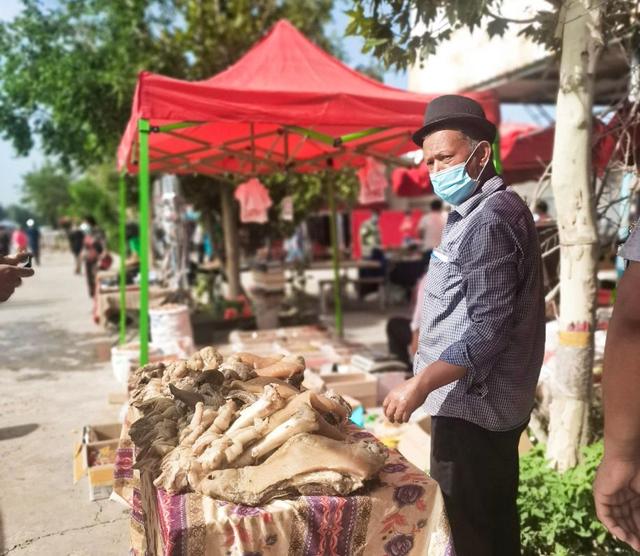 喀什牛羊大巴扎～最原汁原味的牛羊交易集市