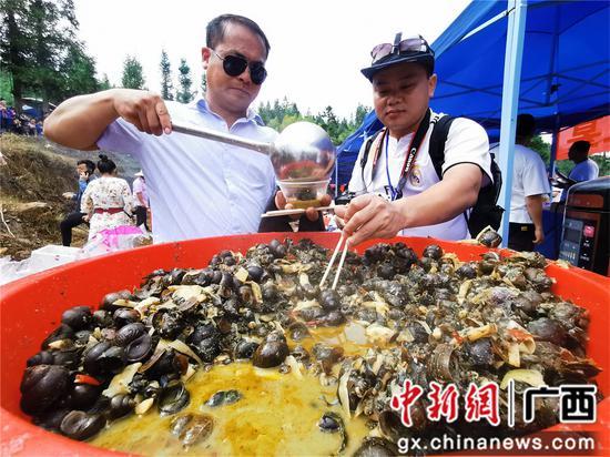 广西融水：举行香糯泉水螺美食文化节 助推脱贫攻坚