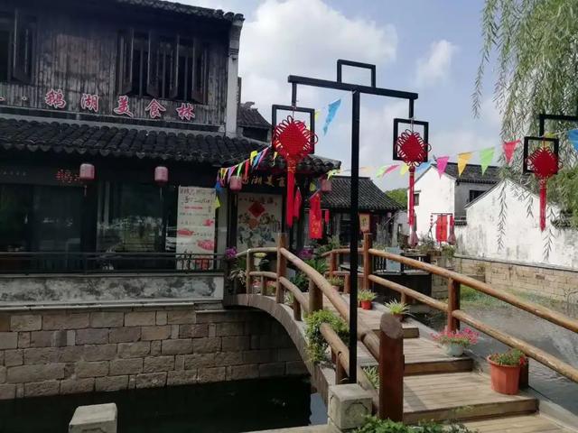 坐拥美景的餐厅，能吃出春天的味道