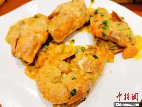 广东台山：“花鬼虾”鲜甜爽脆 食客直呼“好过瘾”