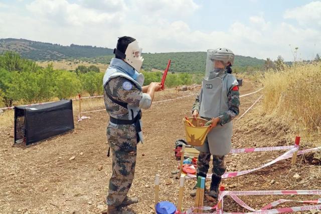 中国“花木兰”为和平出征，这次是扫雷界