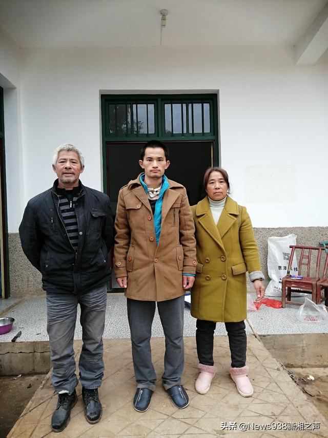 求助！靠注射流食维持生命，宁乡残疾人成皓自学养殖鸵鸟面临销售难题