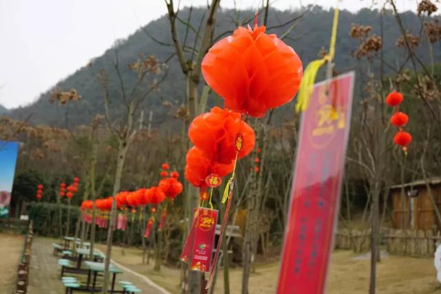 好嗨哟！三峡九凤谷给大家拜年啦！！！@全国游客朋友们