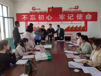 中国人寿财险与地方政府携手打造产业风险防护屏障  财政保险联动为对虾养殖“撑腰壮胆”