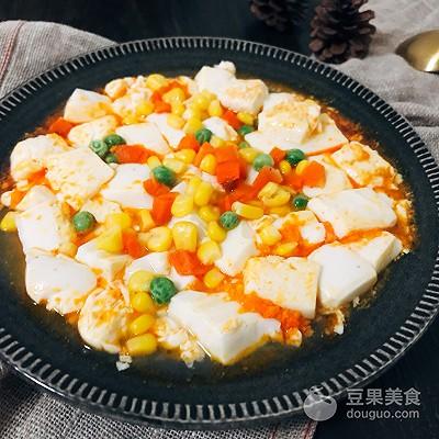 五彩豆蟹黄豆腐 营养快手家常菜#锋味2017#