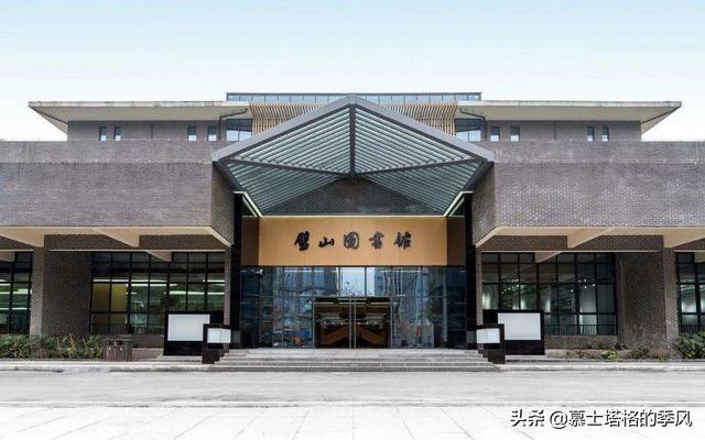 这座小城不简单，过去被视为“乡下”，如今成为重庆真正的后花园