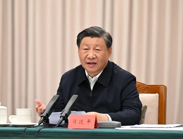 习近平主持召开新时代推动东北全面振兴座谈会强调 牢牢把握东北的重要使命 奋力谱写东北全面振兴新篇章