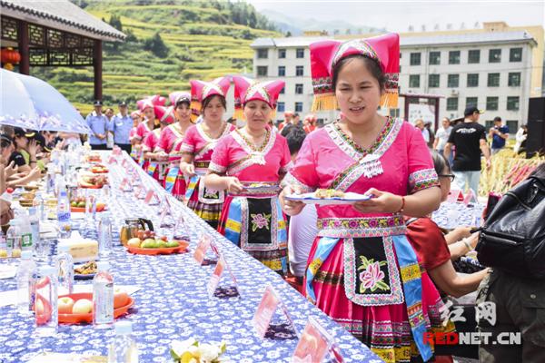 北湖区仰天湖瑶族乡高山禾花鱼：小鱼“玩”出大花样