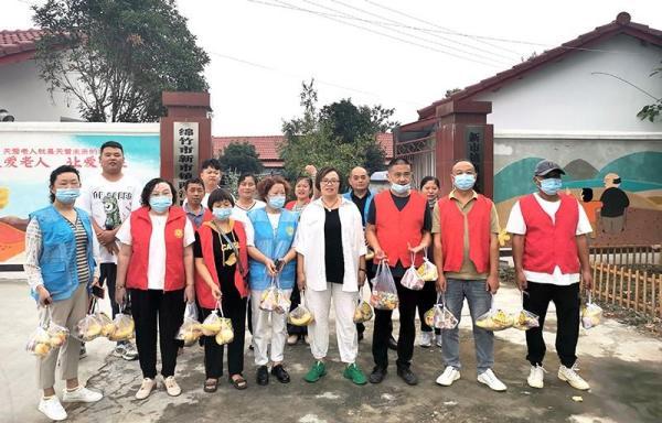 绵竹新市镇：“一串红”串出乡村治理新画卷