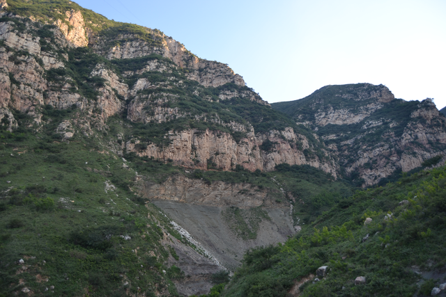 永济吴阎麻坪，高山之上进行养殖，村民收获颇丰