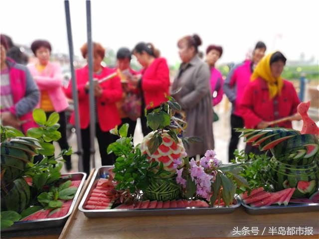 16斤“瓜王”争霸西瓜节，拟3年内打造千亩西瓜种植基地