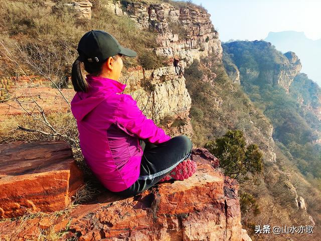 石家庄井陉龙凤山，太行之秘境，高崖之上的古村，一眼万年的风景