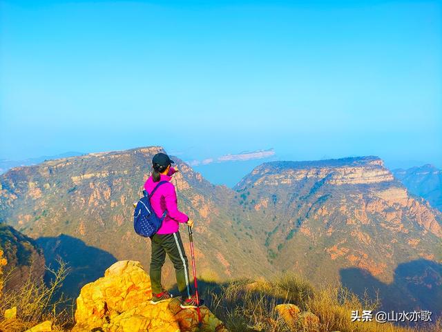 石家庄井陉龙凤山，太行之秘境，高崖之上的古村，一眼万年的风景