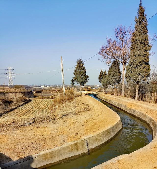 鱼肥水美、草长莺飞，红星水库一湾清波，滋润关中大地。