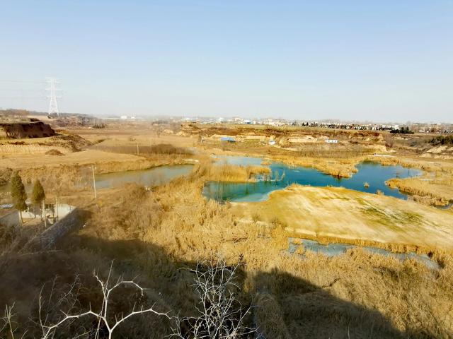 鱼肥水美、草长莺飞，红星水库一湾清波，滋润关中大地。