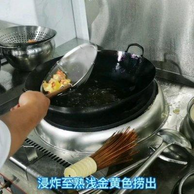 超下饭的避风塘炒波士顿龙虾，一学就会