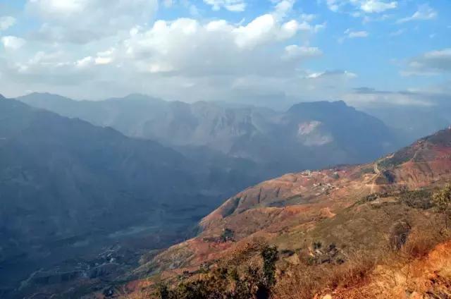 我要回禄劝金沙江大峡谷看风景、捡石头……