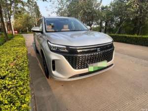 蓝电E5有多好，油耗省，续航长，9.98万就能入手的中型插混SUV