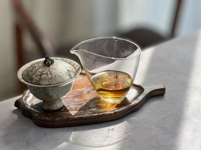 半年、一年、两年、三年，红茶什么时候更好喝？老茶客说出了实话