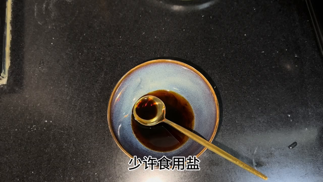 辣椒酿肉，超级下饭菜。喜欢吃辣的朋友可以跟着一起做#尖...