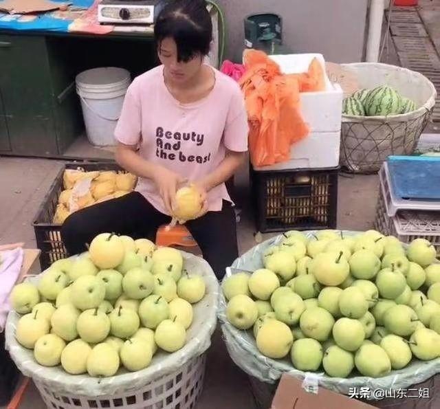 靠天吃饭成为过去式！拼多多这一招帮了大忙，农民打心眼感激