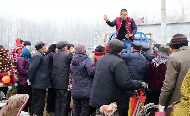 农村人五大巨款补贴，看了吓一跳，原来农民居然可以领这么多钱