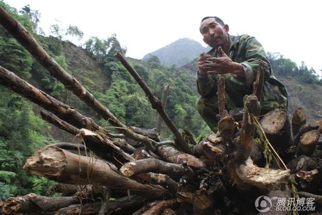 《百媒穿越地震带》之安县：亘古千佛山 无言殇 永收藏……