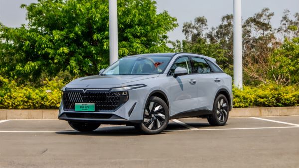 精选10万元插混SUV：蓝电E5 VS 启辰大V DD-i，哪款更适合你？