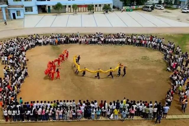 【上饶天下SHOW之万年县】万年这个乡是苏东坡后裔居住地，如今是特色文旅乡村！