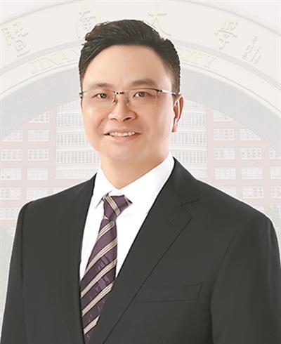 微种植：2～4颗植体恢复半口牙，省时、省钱