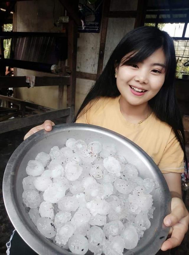 缅甸木姐下冰雹了！西瓜都被砸“开花”了